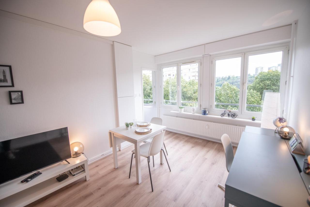 Espace 400 - Cosy, Lumineux, Vue Sur La Ville - Tv & Wifi Saint-Etienne  Dış mekan fotoğraf