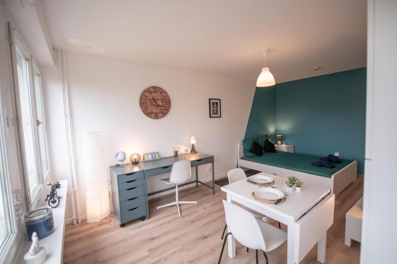 Espace 400 - Cosy, Lumineux, Vue Sur La Ville - Tv & Wifi Saint-Etienne  Dış mekan fotoğraf